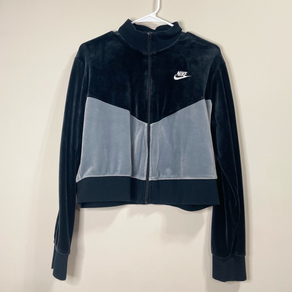 Nike Womens Black Gray Heritage Velour BV5046-010 Sportswear Track Jacket - Picture 3 of 11